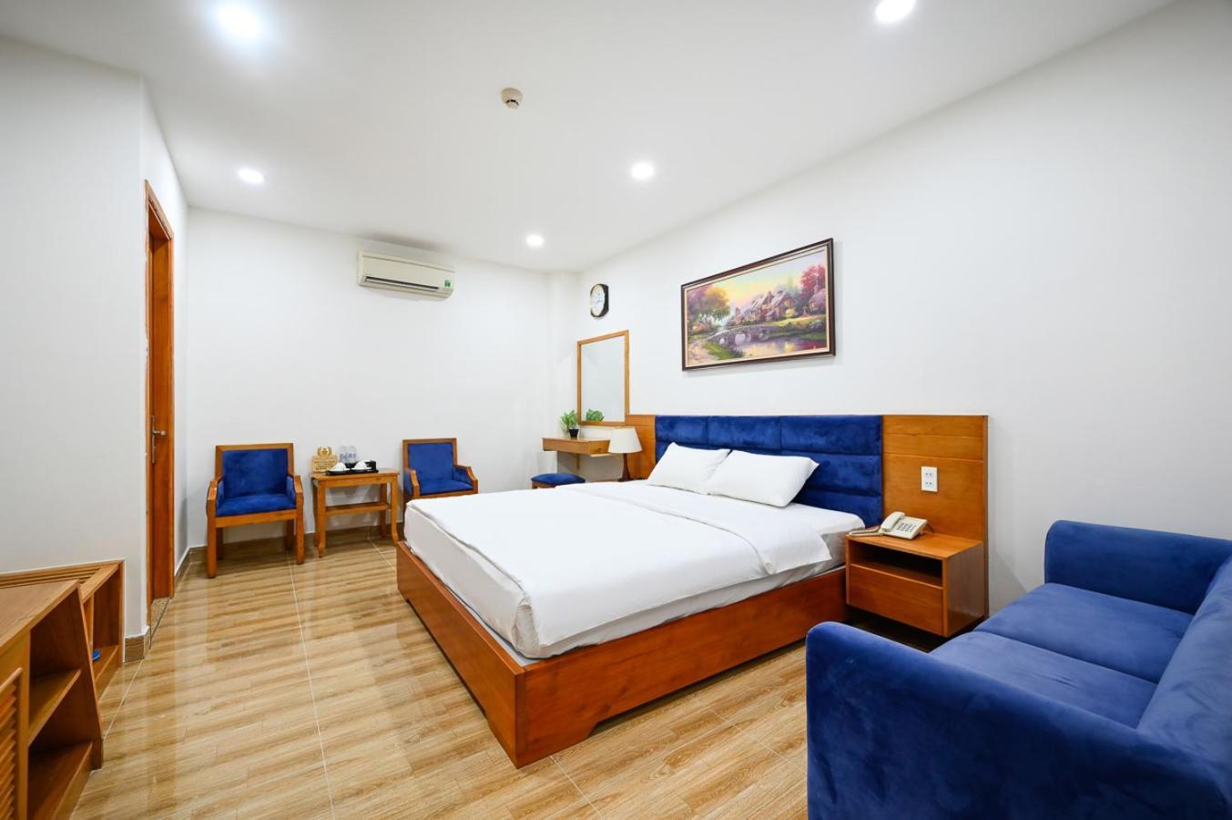Vivian Airport Hotel Saigon Ho Chi Minh-staden Exteriör bild