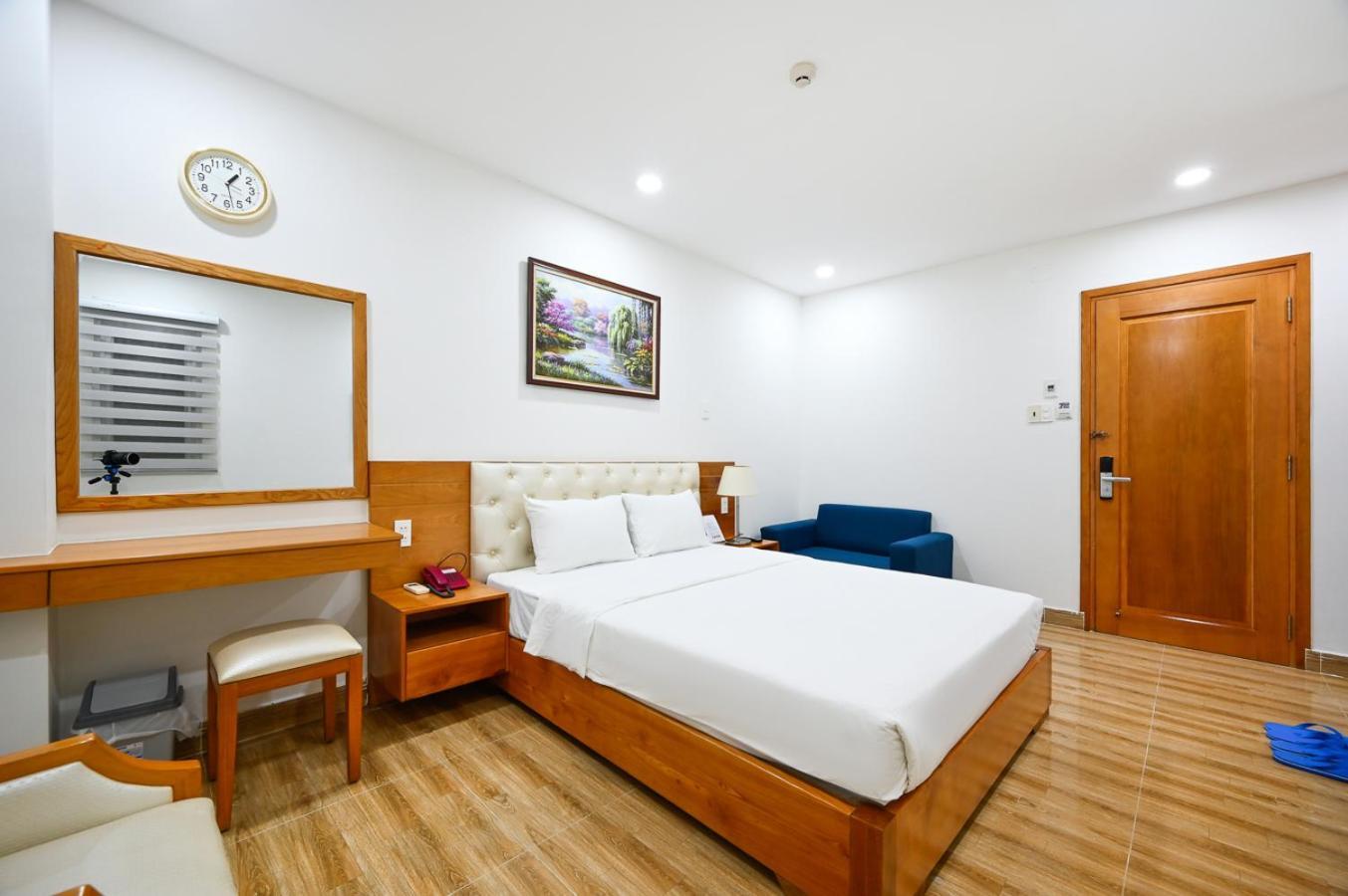 Vivian Airport Hotel Saigon Ho Chi Minh-staden Exteriör bild